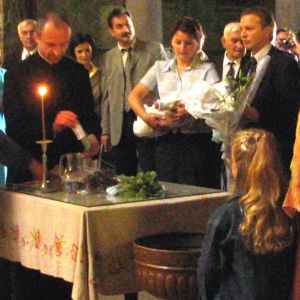 Barne dåb i Catedrala Ortodoxa